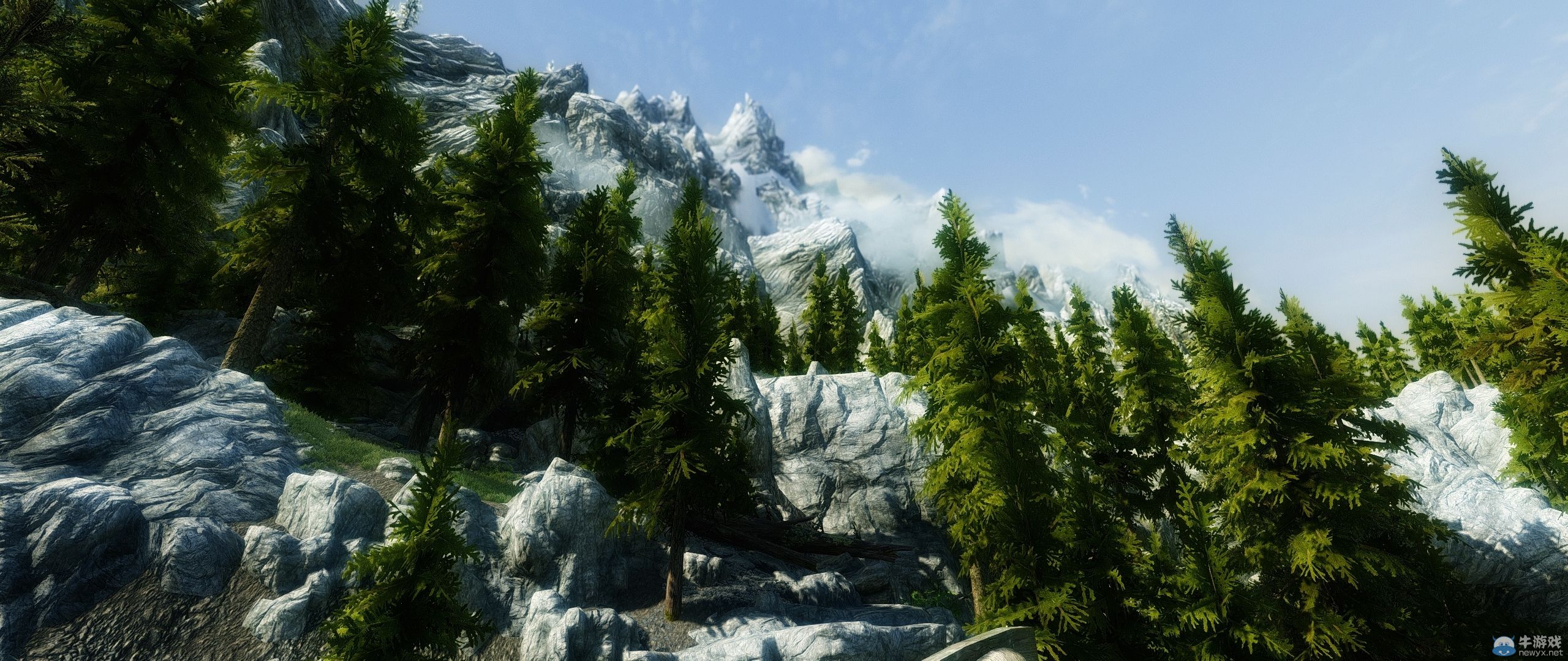 《上古卷軸5：天際》新MOD圖賞：俏皮妹酥胸半露！