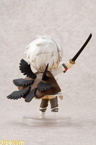 《閃亂神樂：少女們的選擇》限定版附送粘土人實物預覽圖