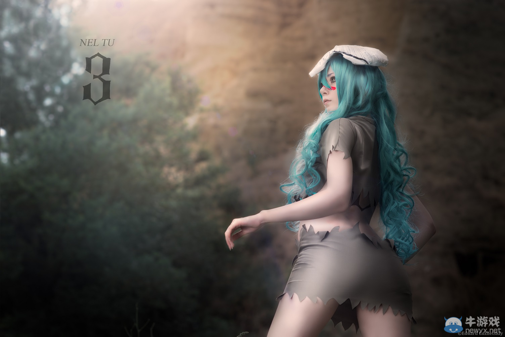 國外萌妹COS《最終幻想7》蒂法 氣質(zhì)奔放神態(tài)熱辣