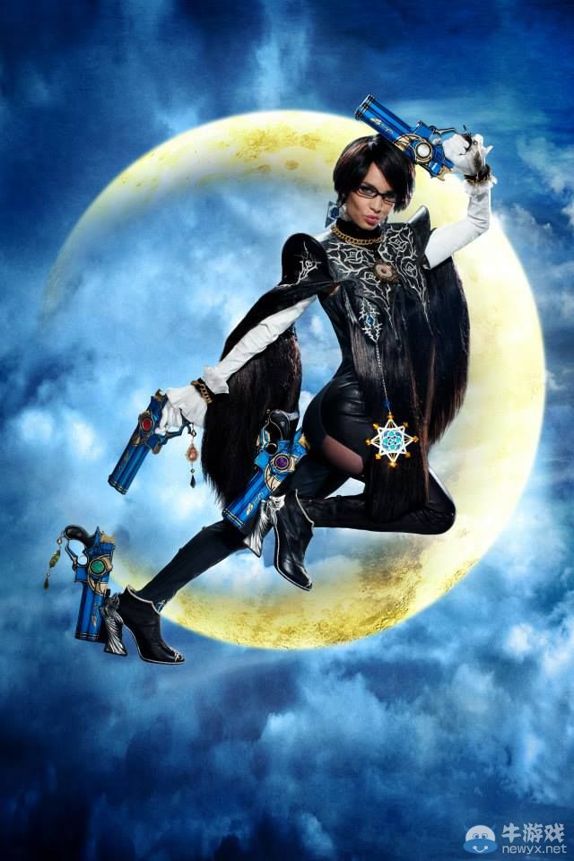 這姿勢也是醉了!花花公子女郎COS《獵天使魔女2》貝姐