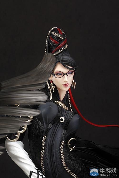《獵天使魔女》嬌俏魅惑的女王大人 請鞭笞我吧!