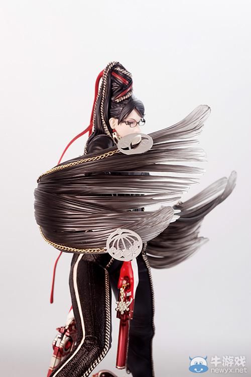 《獵天使魔女》嬌俏魅惑的女王大人 請鞭笞我吧!
