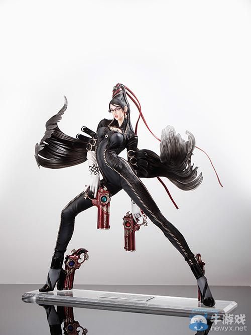 《獵天使魔女》嬌俏魅惑的女王大人 請鞭笞我吧!