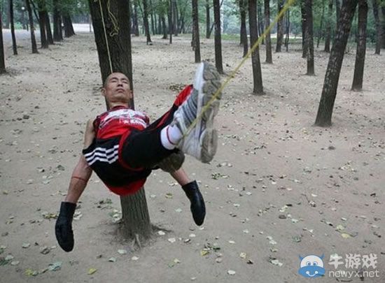 連古墓派也甘拜下風(fēng)!那些奇葩怪異的睡覺姿勢