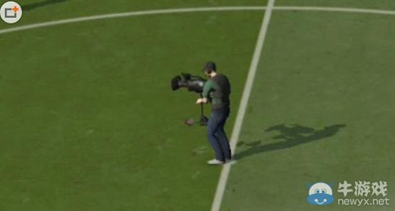 速度來圍觀!《FIFA 15》綠茵場基情鬼畜爆笑BUG圖集