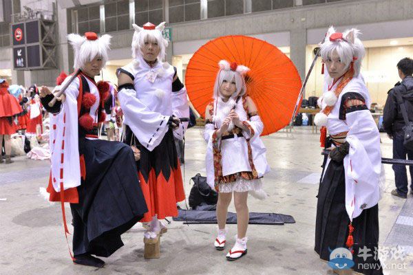 帶你欣賞博麗神社例大祭現(xiàn)場!海量cosplay與周邊
