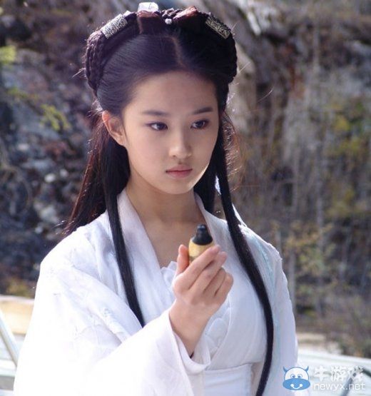 于正版《神雕俠侶》遭瘋狂吐槽:小龍女浪 楊過更浪!