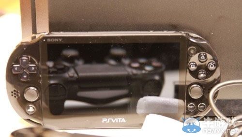 國行PS4開箱圖賞，中國龍圖案霸氣外露！