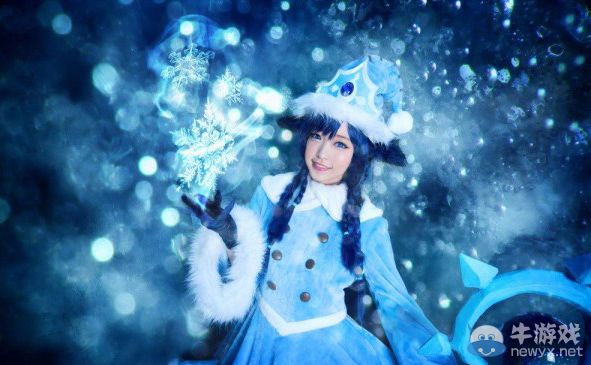 姐的狂野你駕馭不住!妹紙敢穿敢露最養眼給力COS