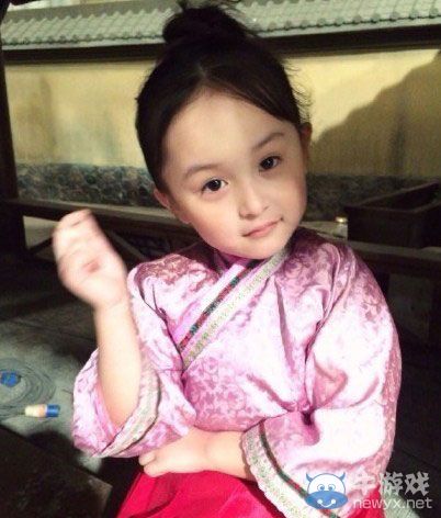 真是天上掉下的小仙女 