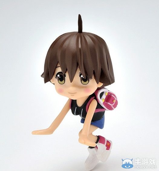 《再見海腹川背：閃》游戲封面與首發(fā)特典實物