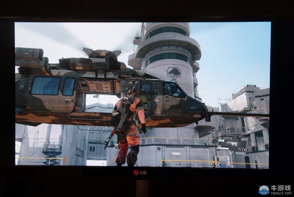 《合金裝備5：幻痛》再曝開發(fā)截圖：大叔與可愛狼狗共登機