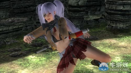 《死或生5：最后一戰》閃亂爆衣酥胸破天際：油膩香汗喪心病狂