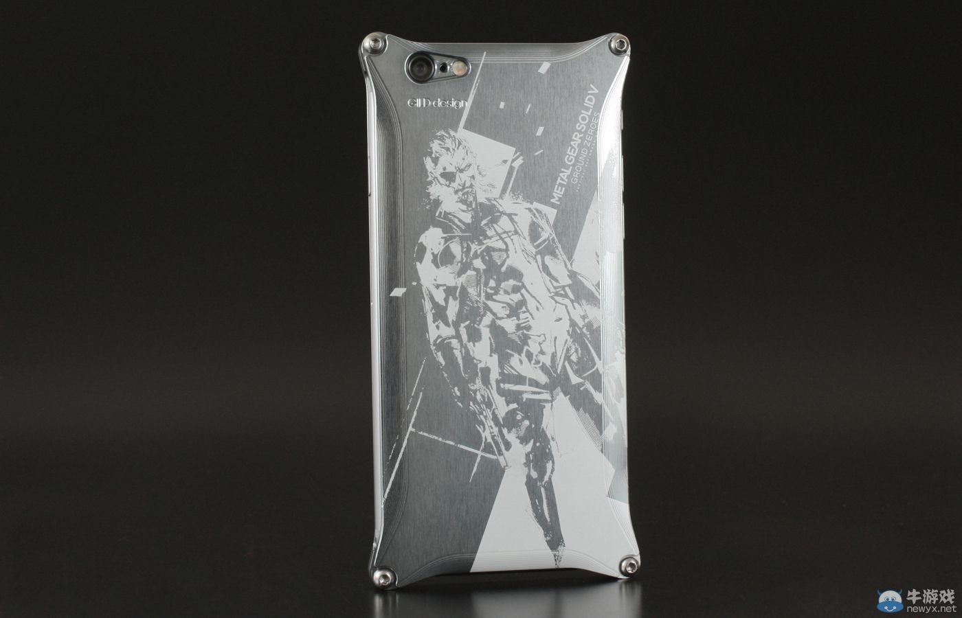 《合金裝備5：幻痛》帥氣金屬手機(jī)殼對(duì)應(yīng)iPhone6及6Plus