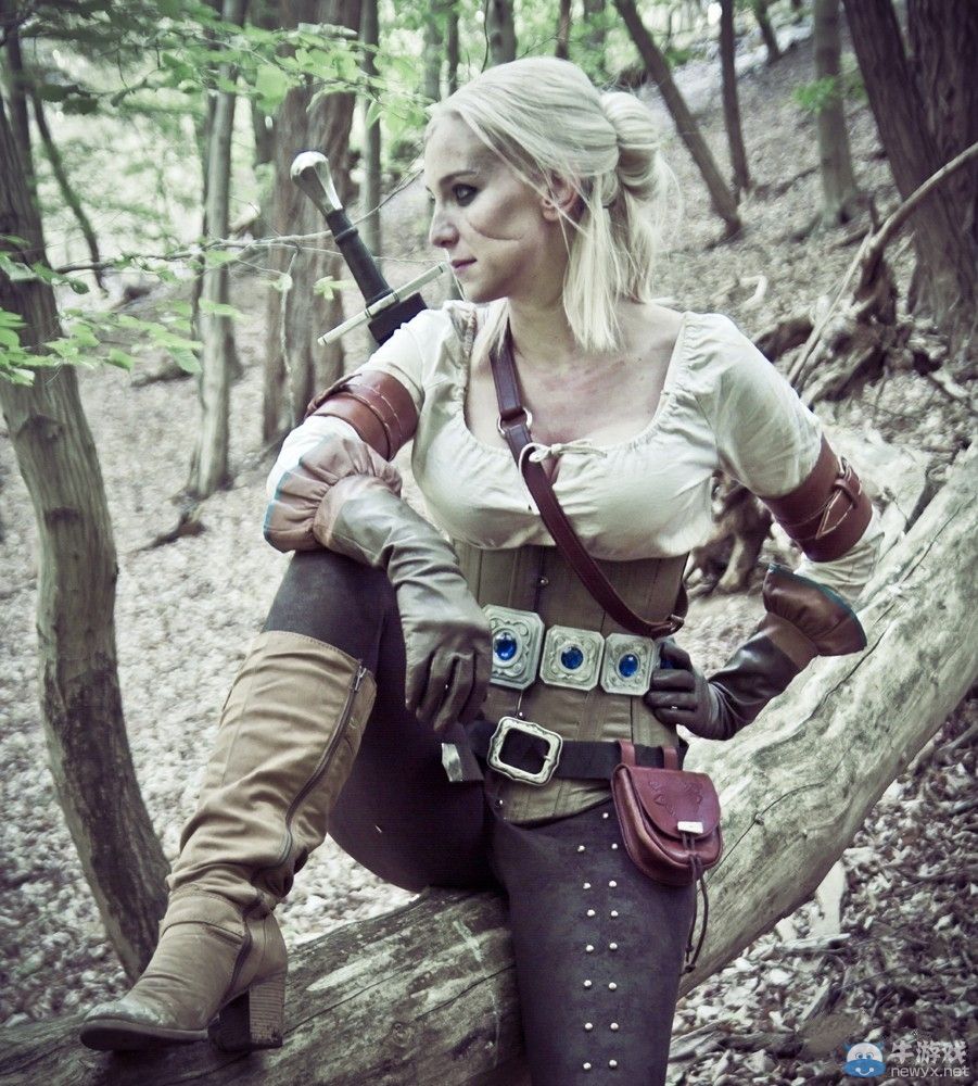 《巫師3》PS4版預(yù)載時(shí)間公布：女版杰洛特驚艷登場(chǎng)