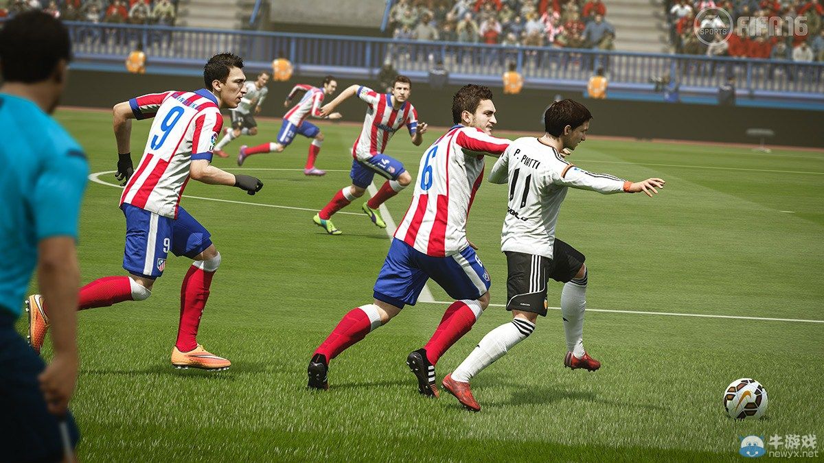 《FIFA 16》最新游戲截圖：德赫亞奮力出擊！