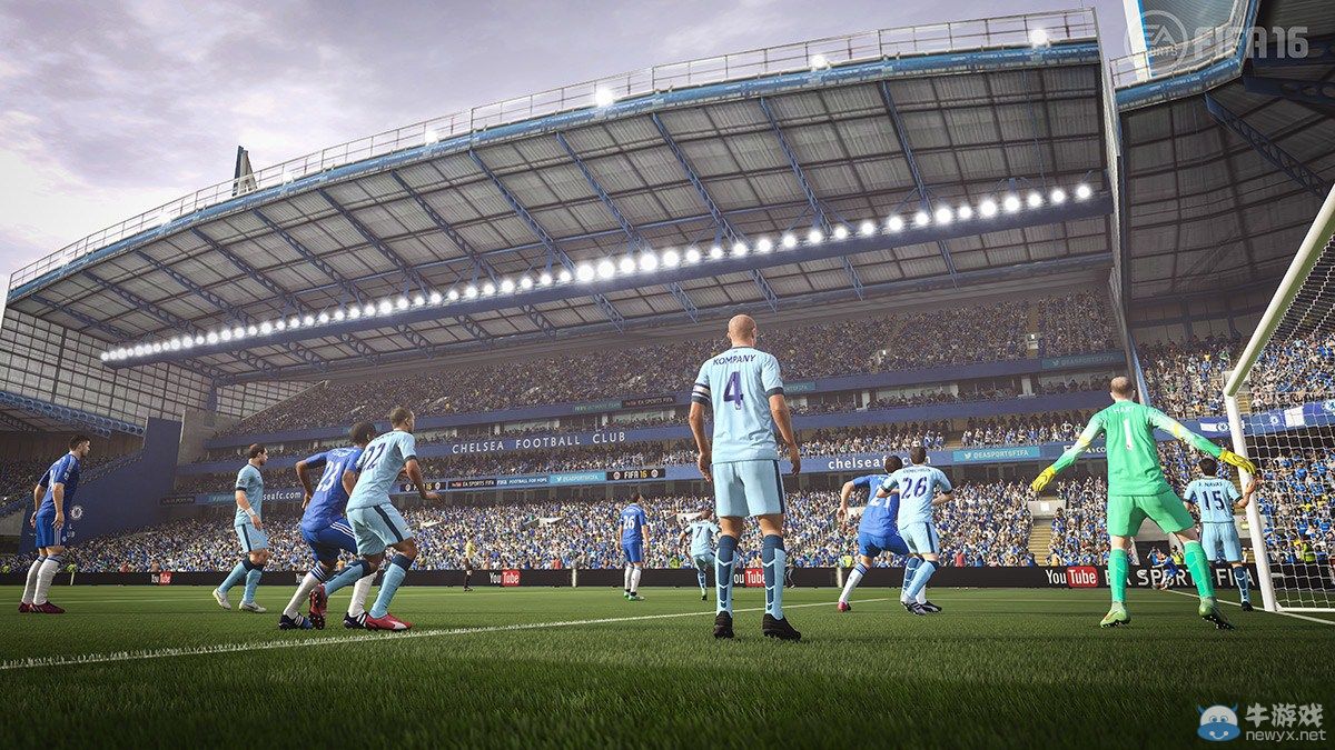 《FIFA 16》最新游戲截圖：德赫亞奮力出擊！