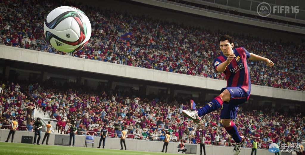 《FIFA 16》最新游戲截圖：德赫亞奮力出擊！
