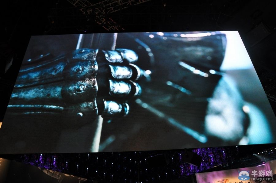 育碧新作《為了榮耀》最新游戲截圖：戰神攻城做王