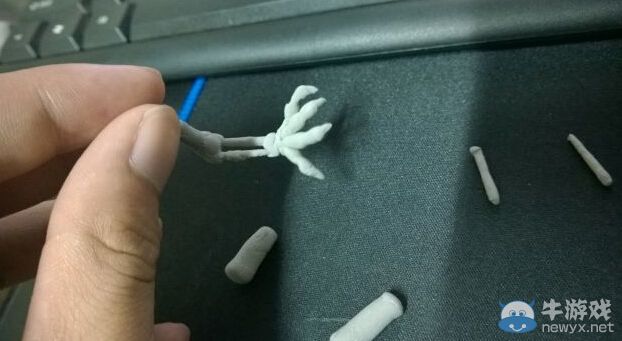 《魔獸世界》高手在民間 自制骨龍菲米絲！