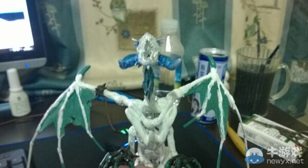 《魔獸世界》高手在民間 自制骨龍菲米絲！