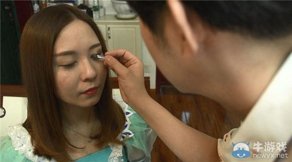 《倩女幽魂2》神級coser小夢為基友小小白闖女藥師閨房