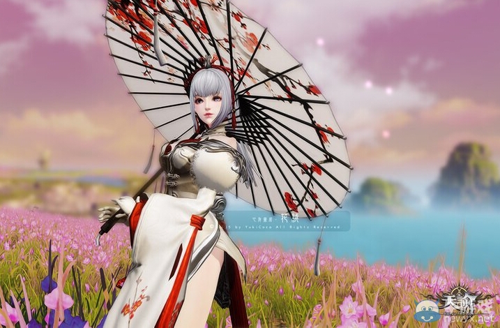 《天諭》麗體形女星茸花海自拍照