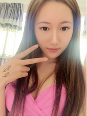 女神來了專訪節目——性感海外捏臉女神