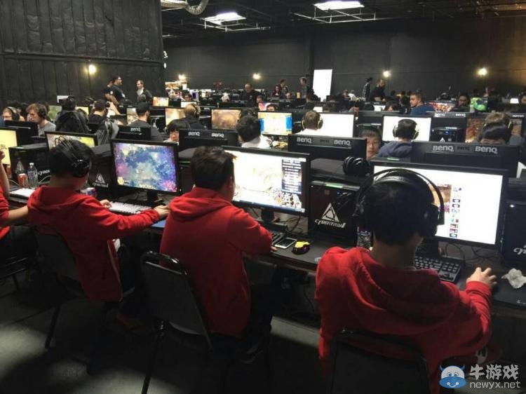 《爐石傳說》國家體育總局領(lǐng)導(dǎo)前往美國為選手加油！