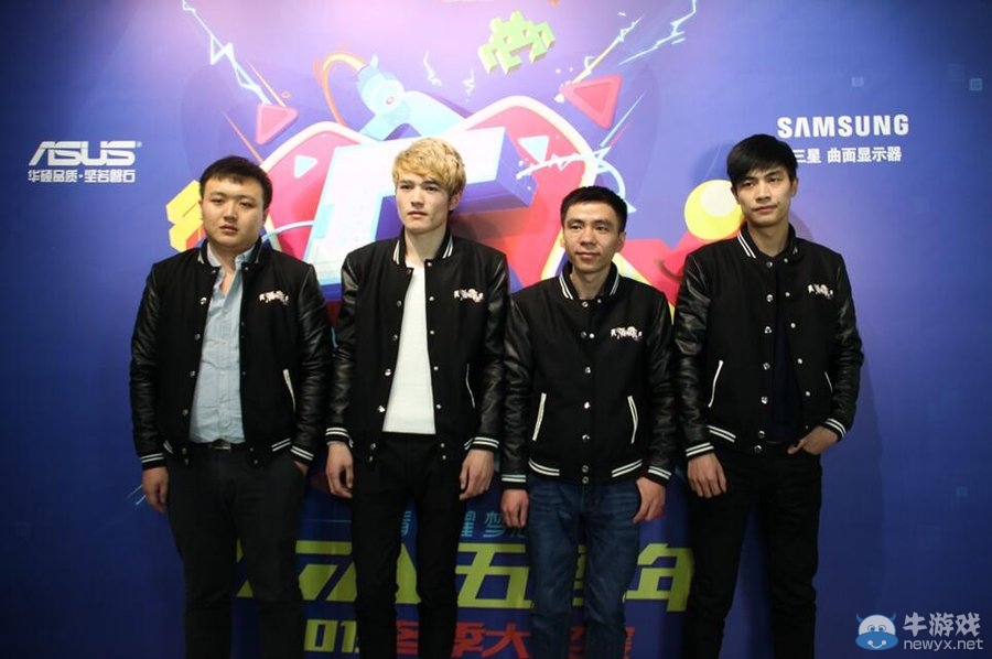 天涯明月刀論劍S1總決賽冠軍李旭寶采訪