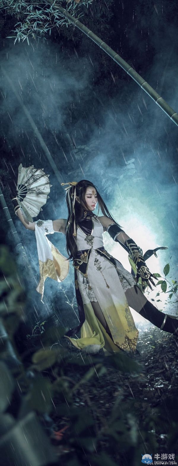 《天涯明月刀》素嫣萌妹：唐門未曝光高級套裝cos預告