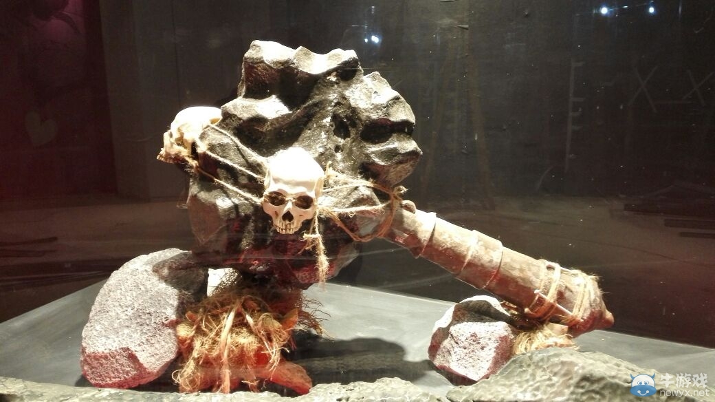 《魔獸電影》主題展成都站 電影道具搶先看