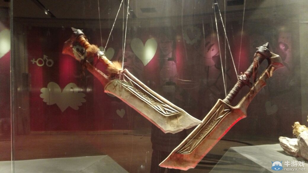 《魔獸電影》主題展成都站 電影道具搶先看