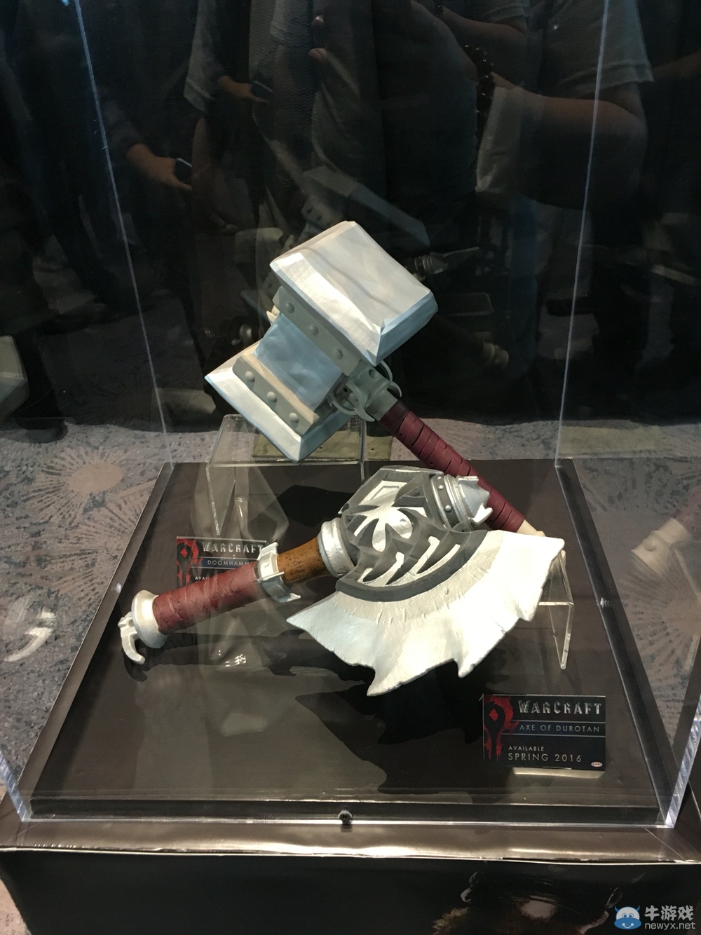 《魔獸電影》主題展成都站 電影道具搶先看