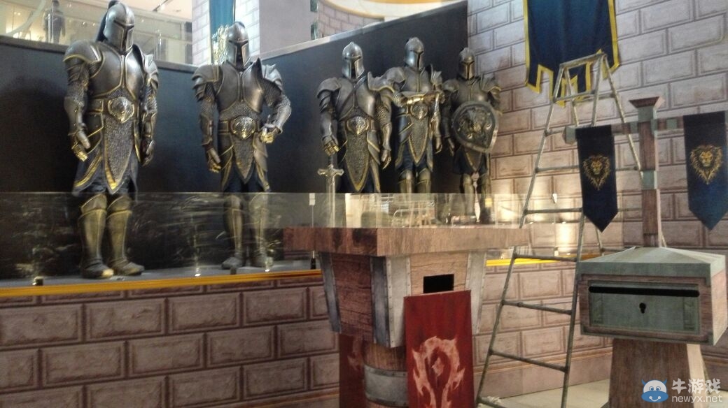 《魔獸電影》主題展成都站 電影道具搶先看