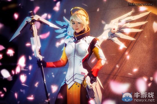 《守望先鋒》和平使者天使Cosplay美圖秀