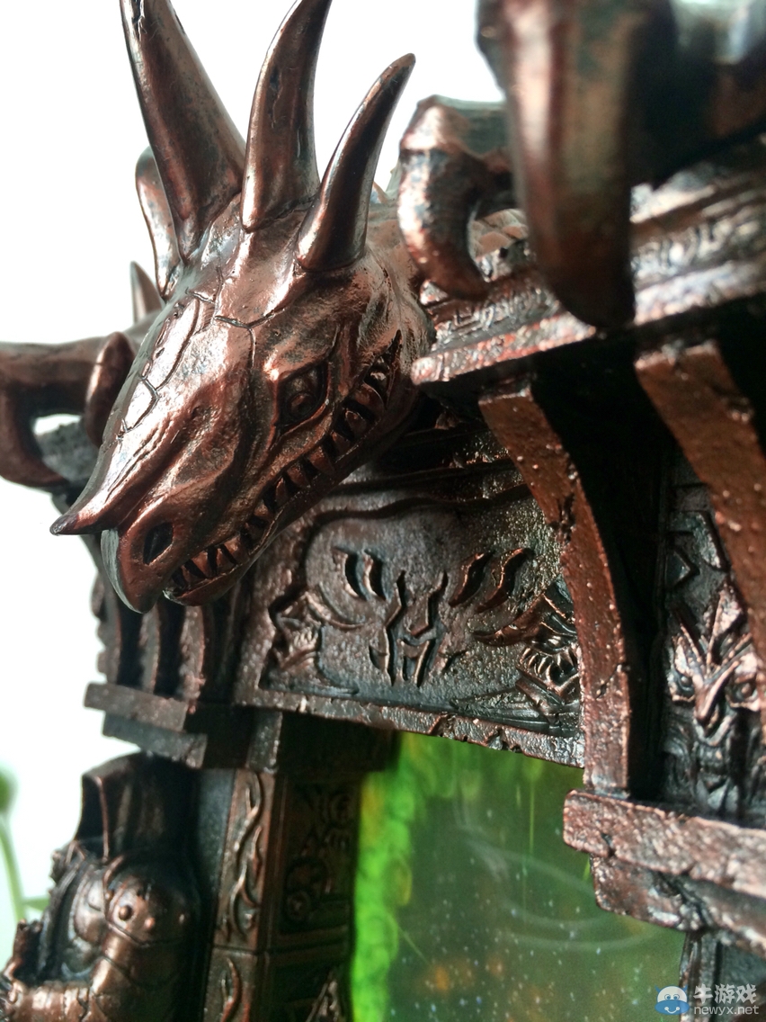 《魔獸世界》黑暗之門相框開箱照