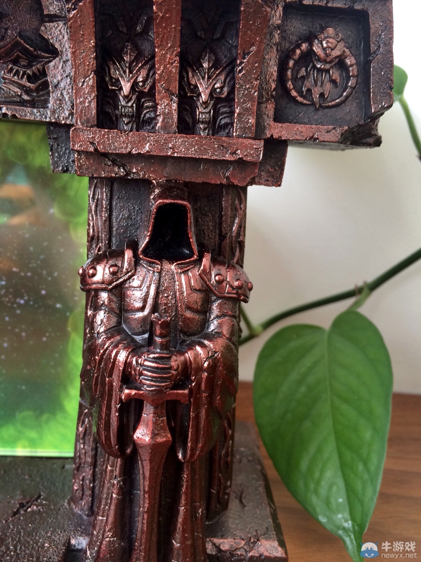 《魔獸世界》黑暗之門相框開箱照