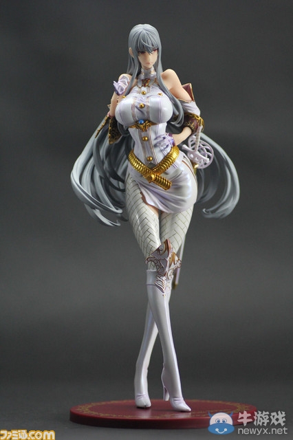 《戰(zhàn)場(chǎng)女武神》塞露貝利亞手辦賞 泳裝版更羞人
