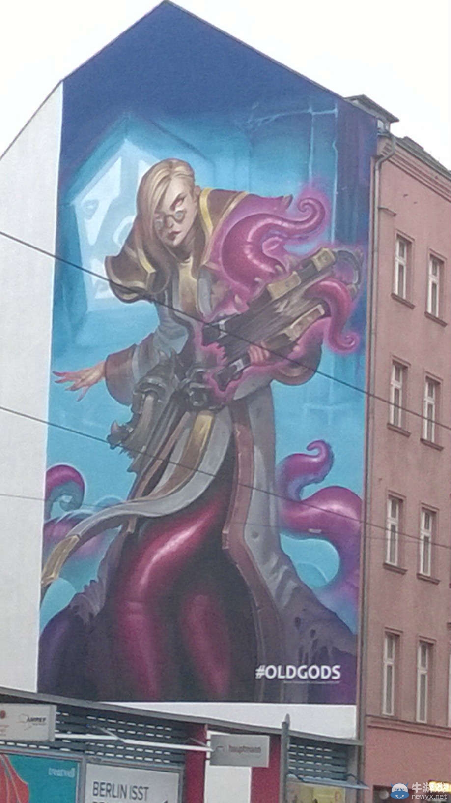 古神的低語臨近 全球各地驚現(xiàn)爐石海報(bào)