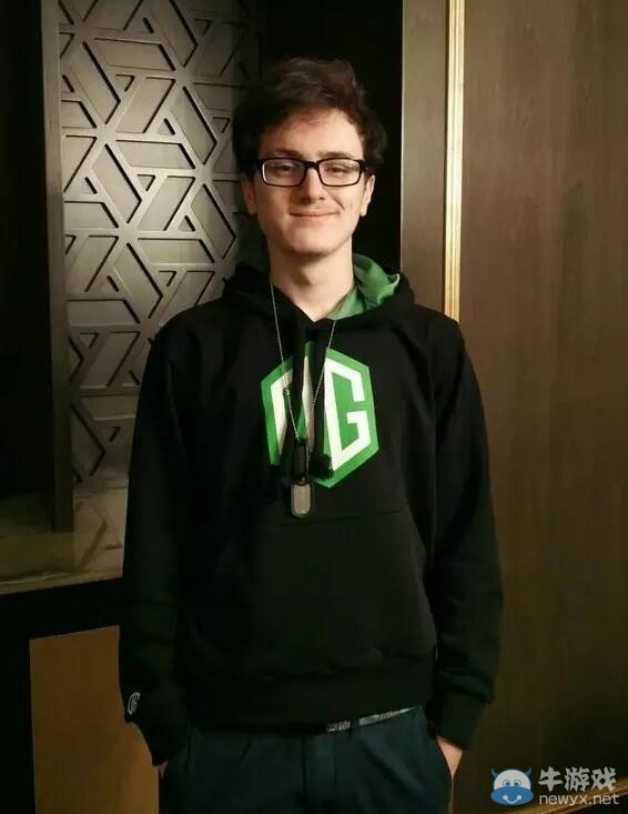 Miracle成DOTA2天梯首位9000分玩家！