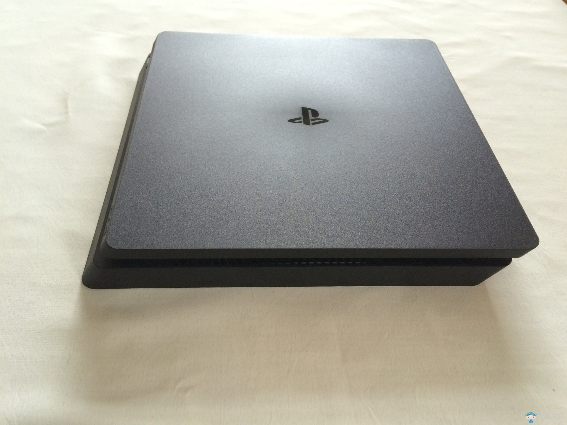 PS4 Slim售價曝光 價格并不是那么美麗啊