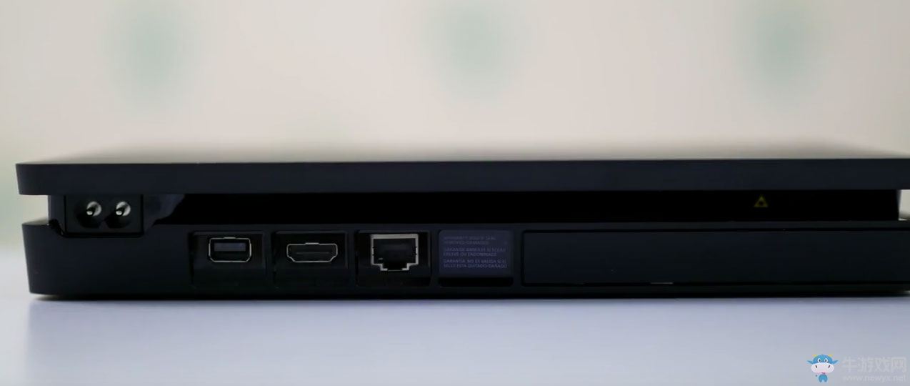 PS4 Slim售價曝光 價格并不是那么美麗啊