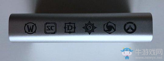 《爐石傳說》暴雪員工特別獎勵 定制充電寶