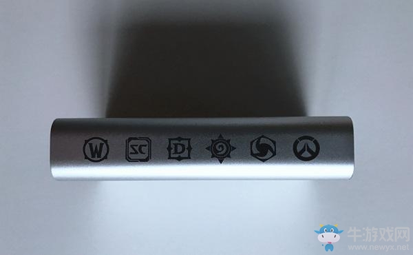 《魔獸世界》暴雪二十五周年員工福利曝光！發的居然是這個！