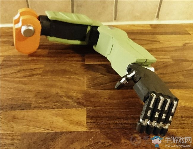 《守望先鋒》國(guó)外大神花數(shù)月時(shí)間3D打印出真實(shí)的堡壘