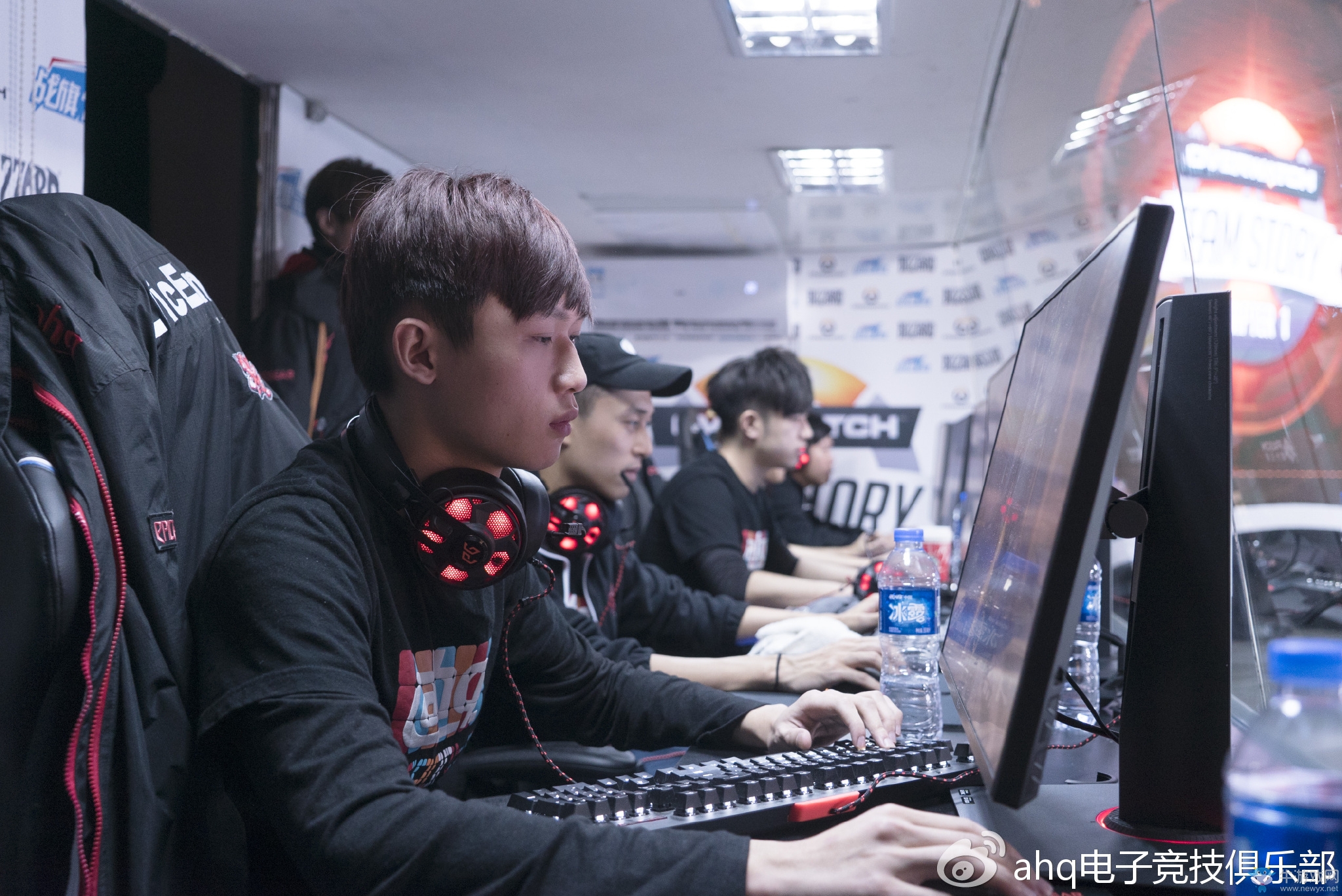 《爐石傳說》臺灣解說小鬼 大陸是醞釀守望電競的搖籃