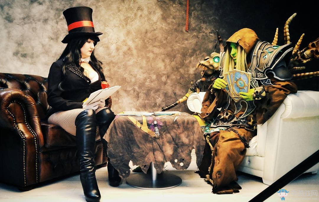 真的嚇哭寶寶了！俄羅斯美女性轉(zhuǎn)COS《魔獸世界》古爾丹