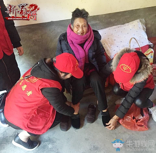 “九州”正能量   《新蜀門》福建玩家聯盟扶貧公益行