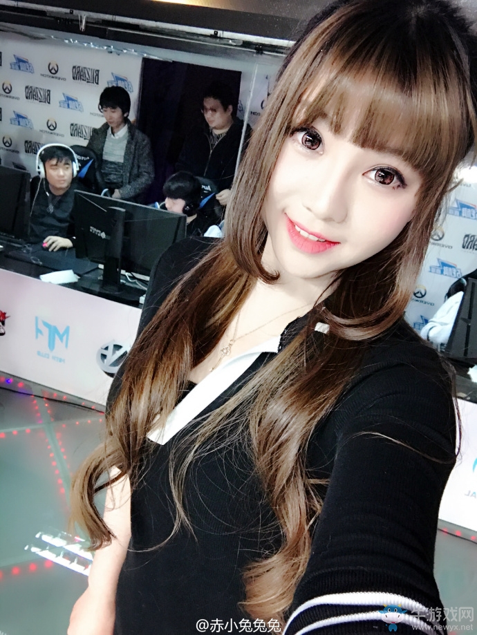 守望先鋒：賽事解說赤小兔 化身小美去相親